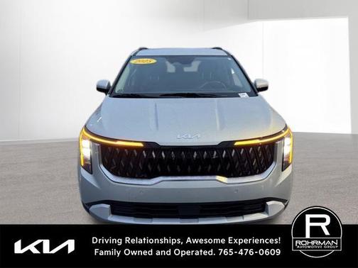 2025 Kia Carnival EX