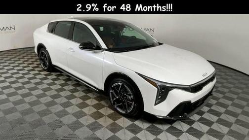 2025 Kia K4 GT-Line