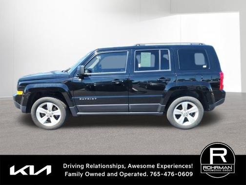 Black Clearcoat 2014 Jeep Patriot Latitude