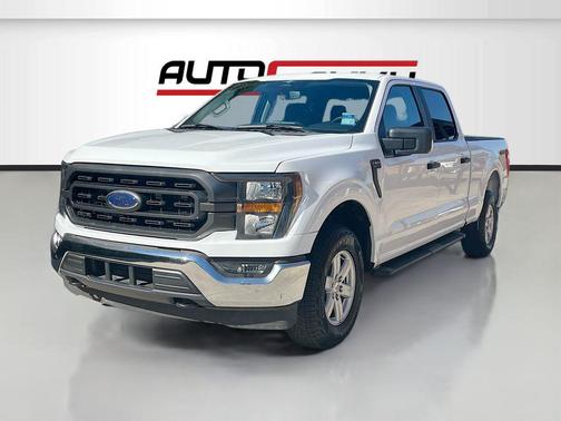 OXFORD WHITE 2023 Ford F-150 XL