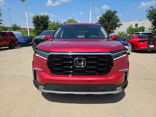 2023 Honda Pilot Touring 8-Passenger