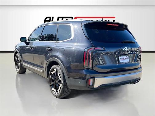 2025 Kia Telluride EX