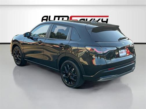 2023 Honda HR-V 2WD Sport