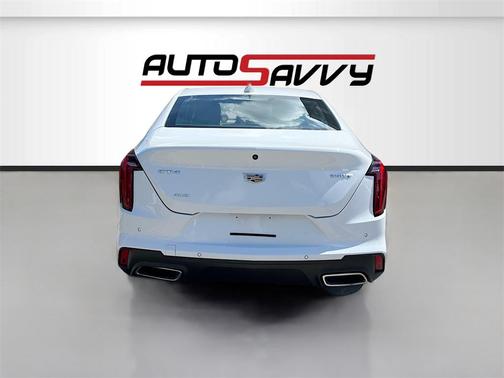 2023 Cadillac CT4 Luxury