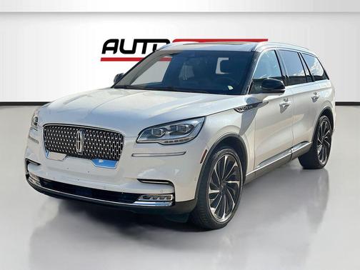 PRISTINE WHITE MET 3C 2023 Lincoln Aviator Reserve