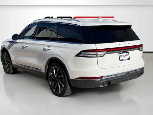 PRISTINE WHITE MET 3C 2023 Lincoln Aviator Reserve