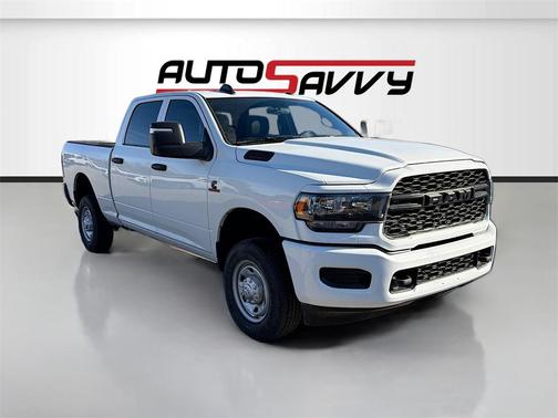 2024 RAM 2500 Tradesman Crew Cab 4x4 6'4' Box
