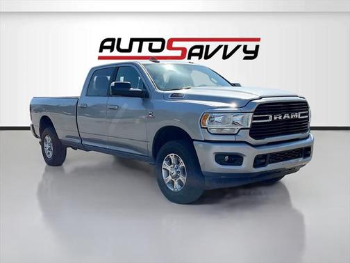 2019 RAM 3500 Big Horn Crew Cab 4x4 8' Box