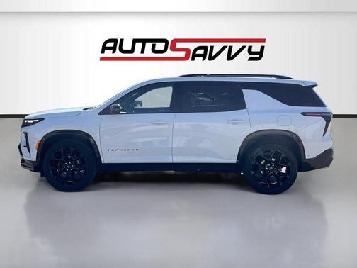 Summit White 2024 Chevrolet Traverse RS