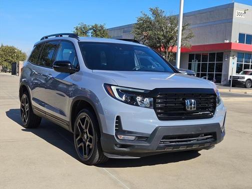 2024 Honda Passport AWD Black