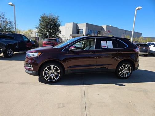 2024 Ford Edge Titanium