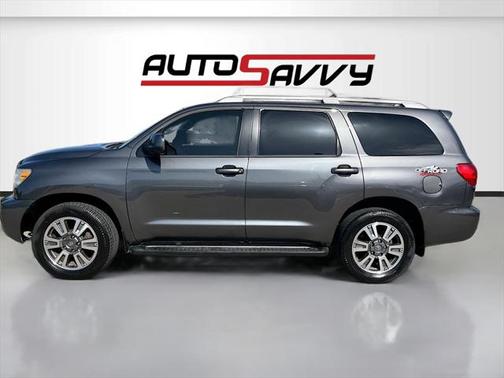 2013 Toyota Sequoia SR5