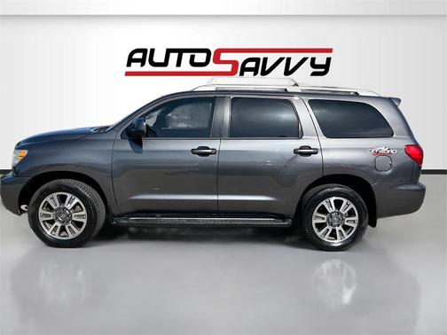 2013 Toyota Sequoia SR5