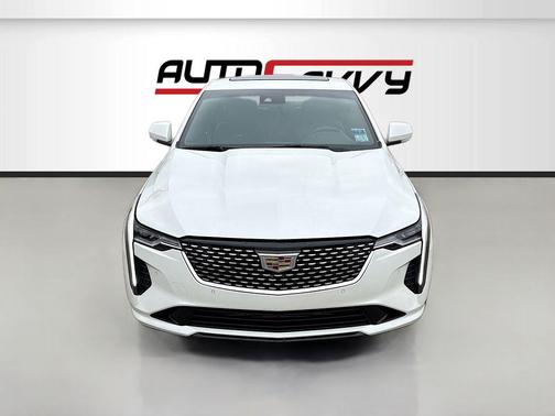 2023 Cadillac CT4 Premium Luxury