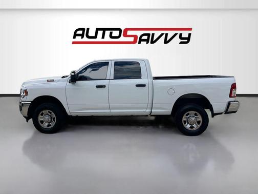 2023 RAM 2500 Tradesman Crew Cab 4x4 6'4' Box
