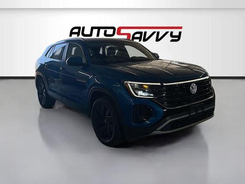 Blue Metallic 2024 Volkswagen Atlas Cross Sport 2.0T SE w/Technology