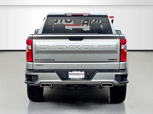 Sterling Gray Metallic 2023 Chevrolet Silverado 1500 RST