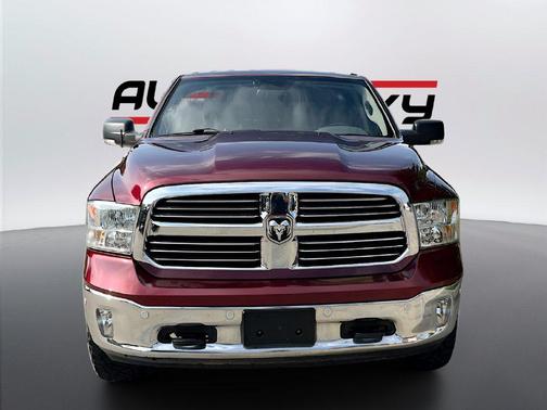 Delmonico Red Pearlcoat 2018 RAM 1500 Big Horn