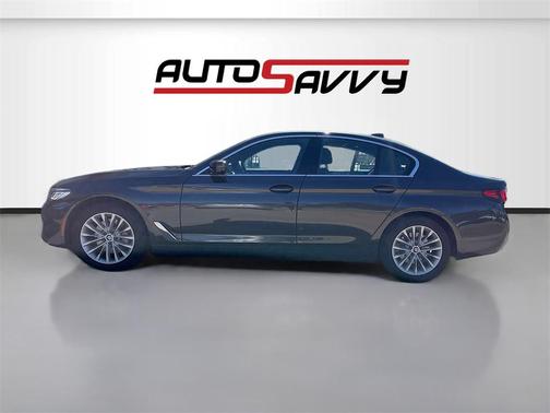 2023 BMW 530 i