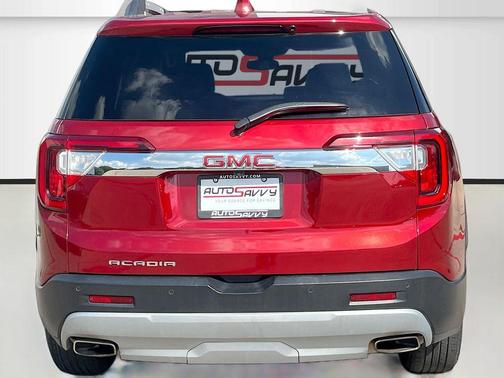 Volcanic Red Tintcoat 2023 GMC Acadia FWD SLT