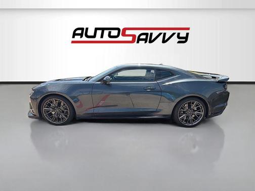 Shadow Gray Metallic 2022 Chevrolet Camaro ZL1