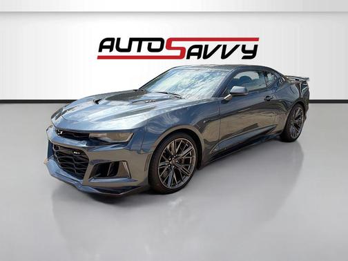 Shadow Gray Metallic 2022 Chevrolet Camaro ZL1