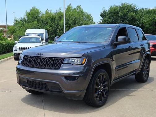 2020 Jeep Grand Cherokee Altitude