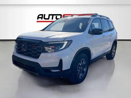 2023 Honda Passport AWD TrailSport