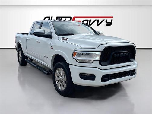 2022 RAM 3500 Laramie Crew Cab 4x4 6'4' Box