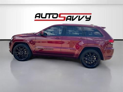 2022 Jeep Grand Cherokee Laredo