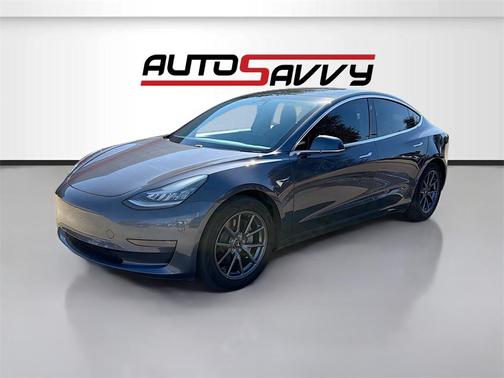 2020 Tesla Model 3 Standard Range Plus