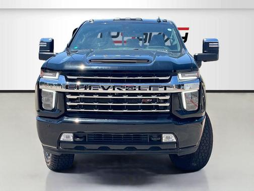 Black 2022 Chevrolet Silverado 2500 LTZ