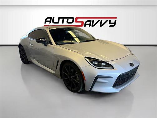 2024 Toyota GR86 Premium
