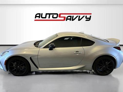2024 Toyota GR86 Premium