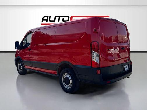 2025 Ford Transit-150 Base