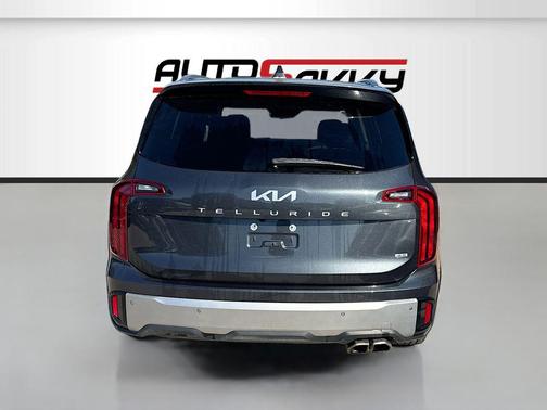 Gravity Gray 2023 Kia Telluride S