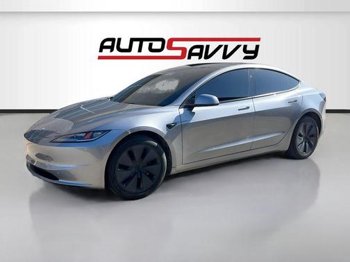 Quicksilver 2025 Tesla Model 3 Long Range