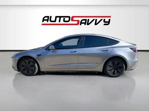 Quicksilver 2025 Tesla Model 3 Long Range