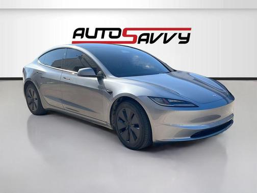 Quicksilver 2025 Tesla Model 3 Long Range