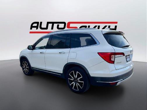 2019 Honda Pilot Touring 8-Passenger