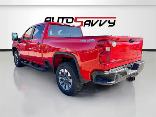 2023 Chevrolet Silverado 2500 Custom