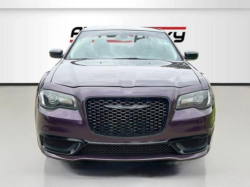 Amethyst 2020 Chrysler 300 Touring