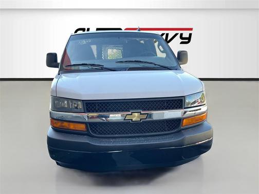 2022 Chevrolet Express 2500 RWD 2500 Regular Wheelbase WT