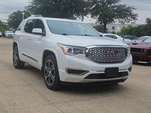 2019 GMC Acadia Denali