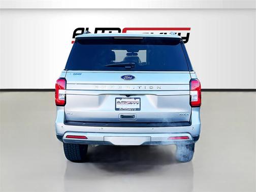 2023 Ford Expedition Max XLT