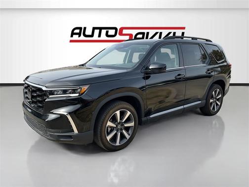 2023 Honda Pilot Touring 8-Passenger