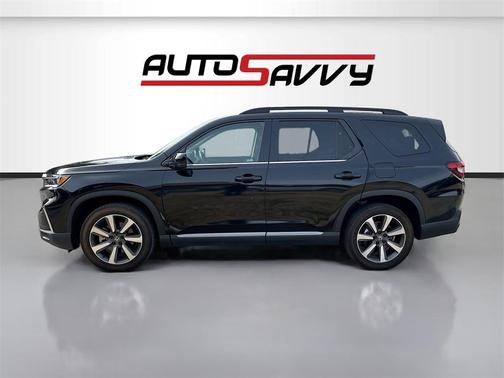 2023 Honda Pilot Touring 8-Passenger