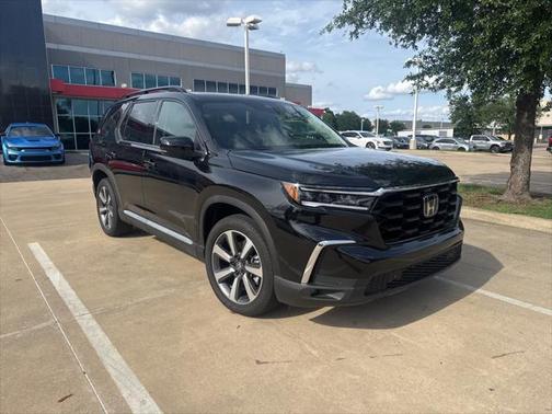 2023 Honda Pilot Touring 8-Passenger