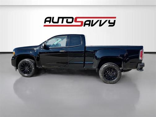 2022 GMC Canyon Elevation Standard
