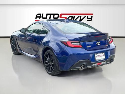 2024 Toyota GR86 Premium